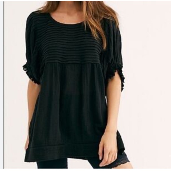 Free People Elsie Black Puff Sleeve Linen Rippled Smocked Oversized Tunic Top - Picture 1 of 9